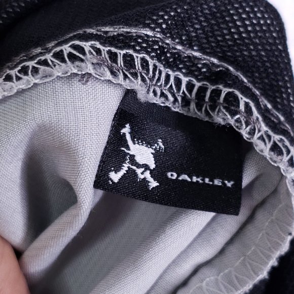 Oakley Men's 36 (Really 38 W) Heather Gray 9.5" Hybrid Swim Board Walk Shorts - Picture 7 of 9